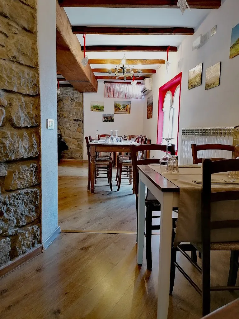 OSTERIA LE VERRUCOLE_San Romano in Garfagnana_slider_image_2