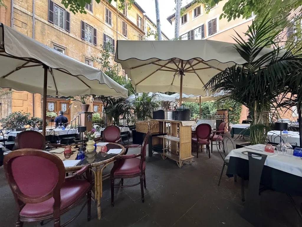 Yuri Ferretti_SANTA LUCIA - Ristorante / Cocktail bar_Santa Lucia_review