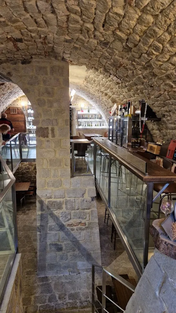 David “P”_Enoteca Aldobrandesca_Santa Fiora_review