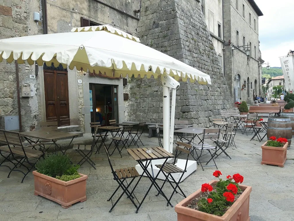 Enoteca Aldobrandesca restaurant in Santa Fiora