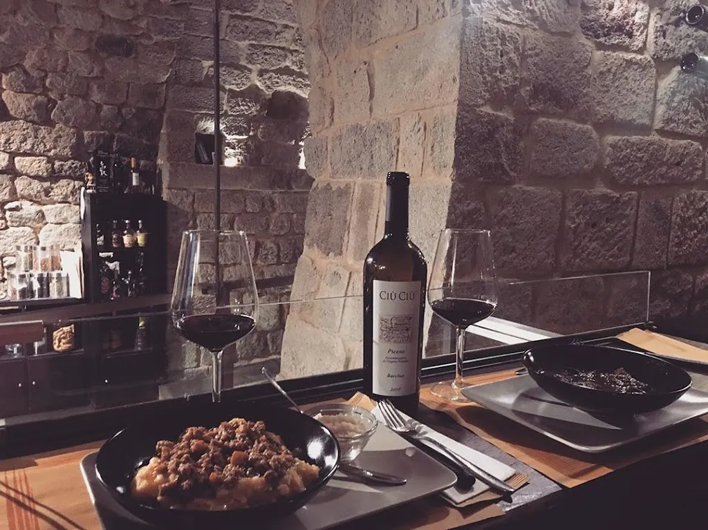 Enoteca Aldobrandesca_Santa Fiora_slider_image_3