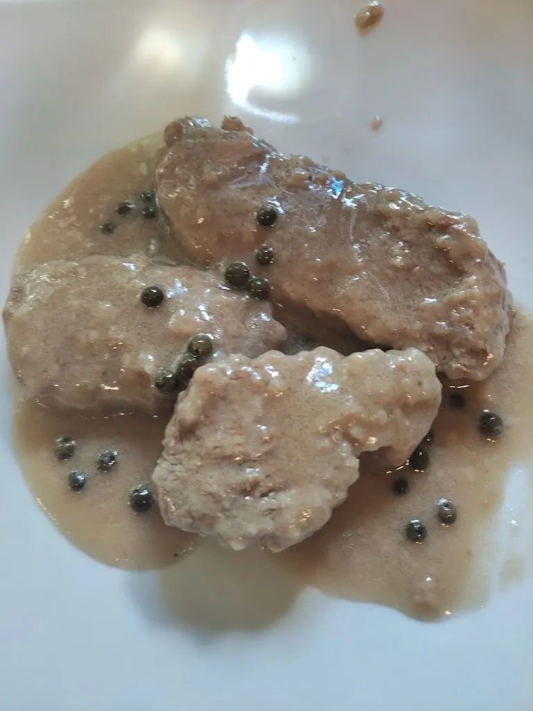 maria cristina pezzotti_IL CIRCOLINO_Santa Fiora_review