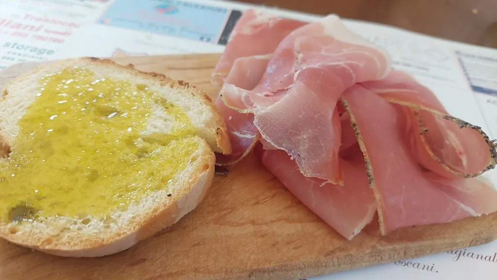 Osteria I' Ficarello_Seano_slider_image_2