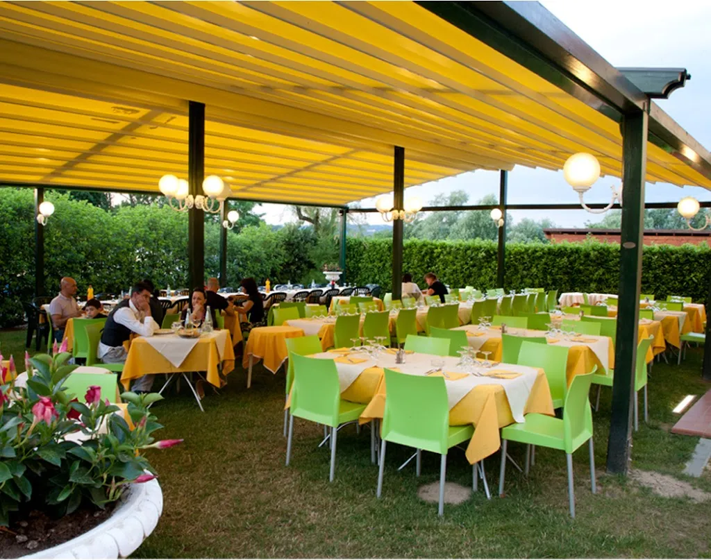 Ristorante Pizzeria da Carlo restaurant in Selvatelle