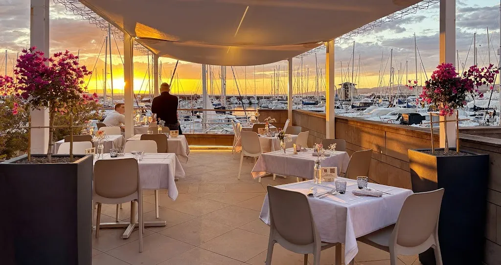 Zero Distanze restaurant in Scarlino