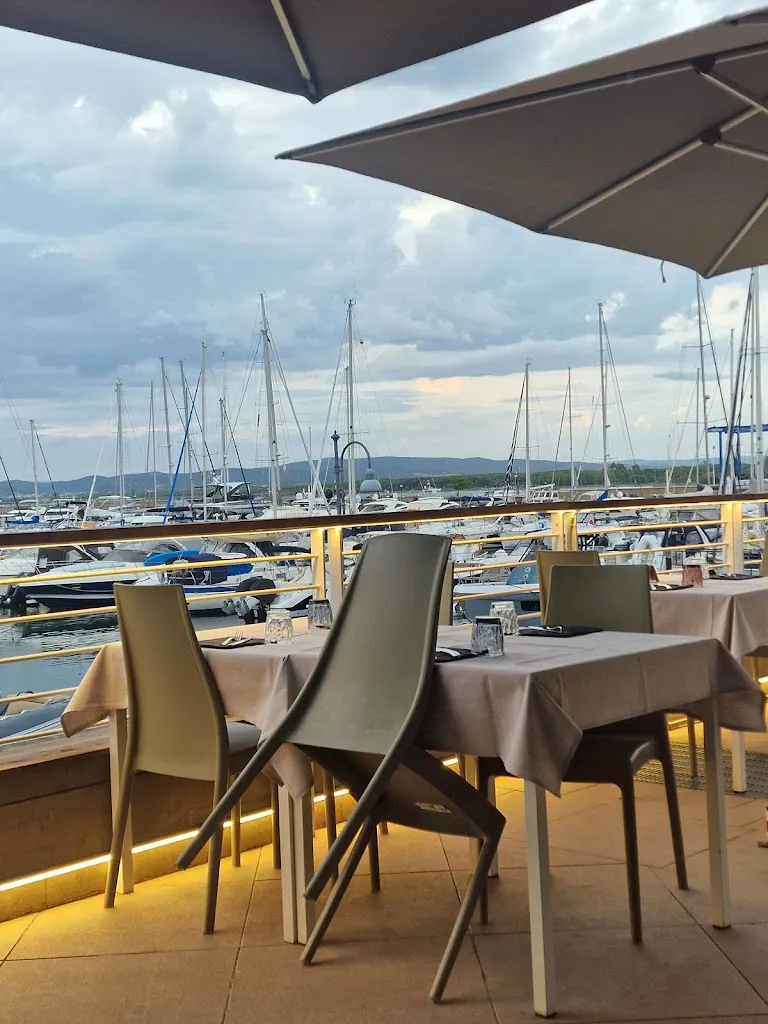 Zero Distanze_Scarlino_slider_image_3