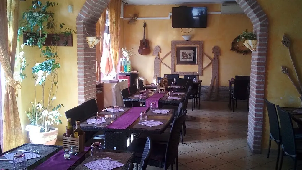 Lo Scalo restaurant in Scarlino