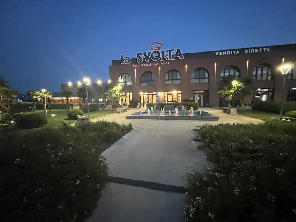 La Svolta Fast Food Gourmet_Scarlino Scalo_slider_image_3