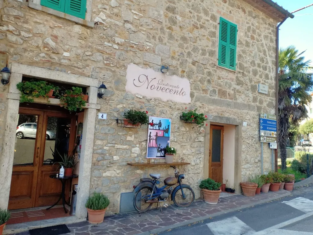 Novecento restaurant in Semproniano