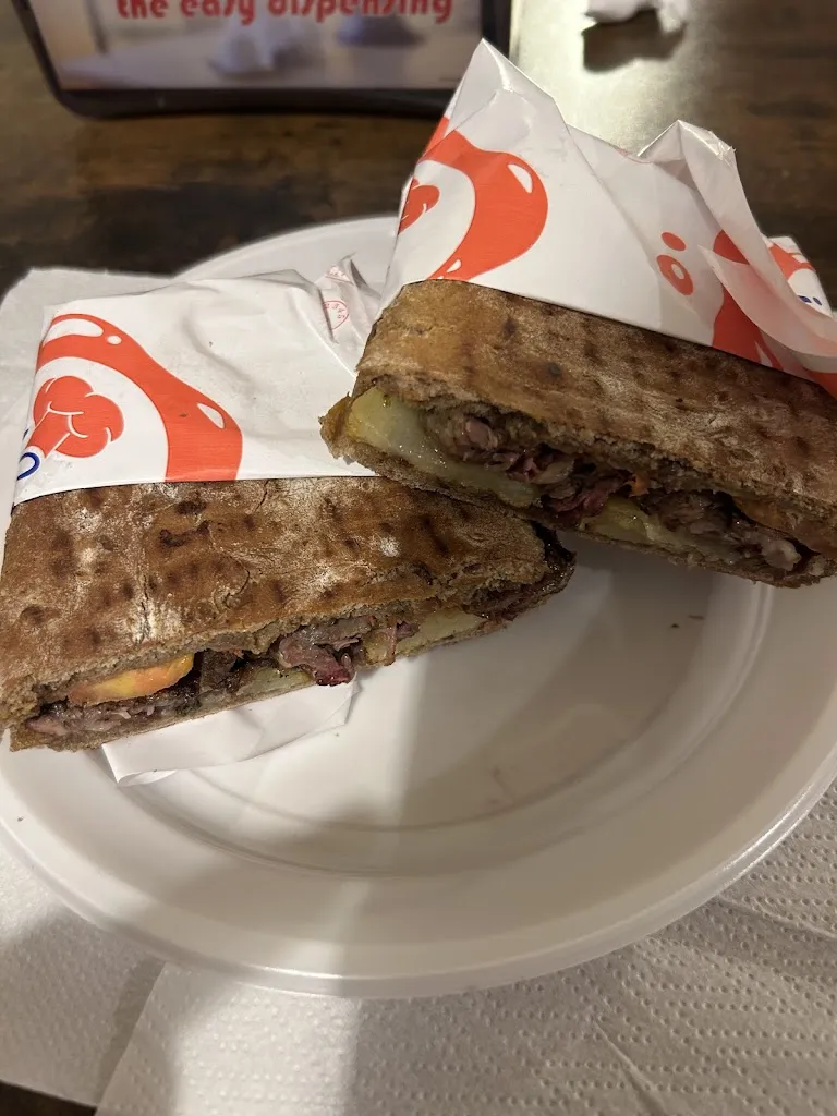 Francesco De Taranto_Lo Ziio - Paninoteca_Mesagne_review