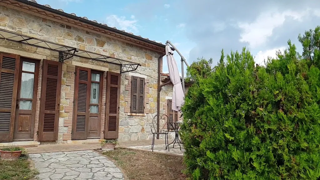 Agriturismo Casa Fibbianello_Semproniano_slider_image_2