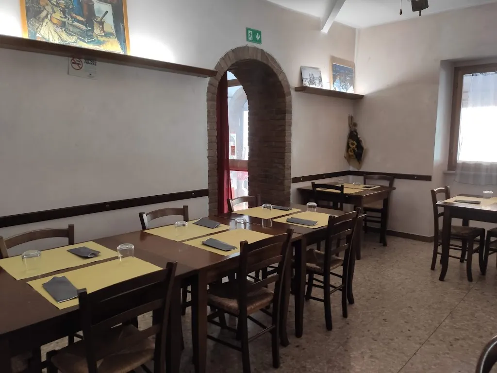 Pizzeria Ristorante Dai Toscani Di Grassi Mirko restaurant in Sestino