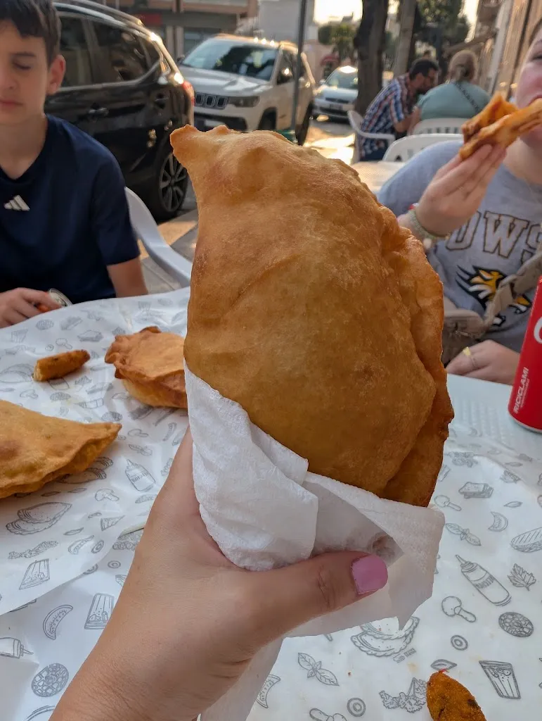 Daniela Allman_Pizzeria Alfio Tavola Calda_Mesagne_review