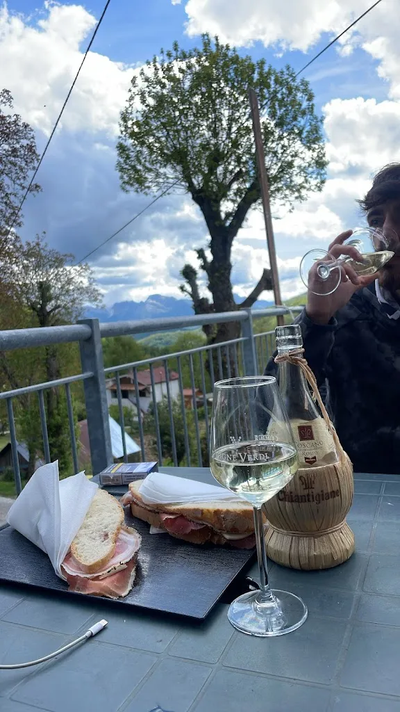 Maria stella Mustone_La Vecchia Baracchina_Sillano_review