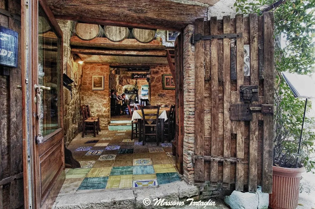 Cantina L'Ottava Rima restaurant in Sorano