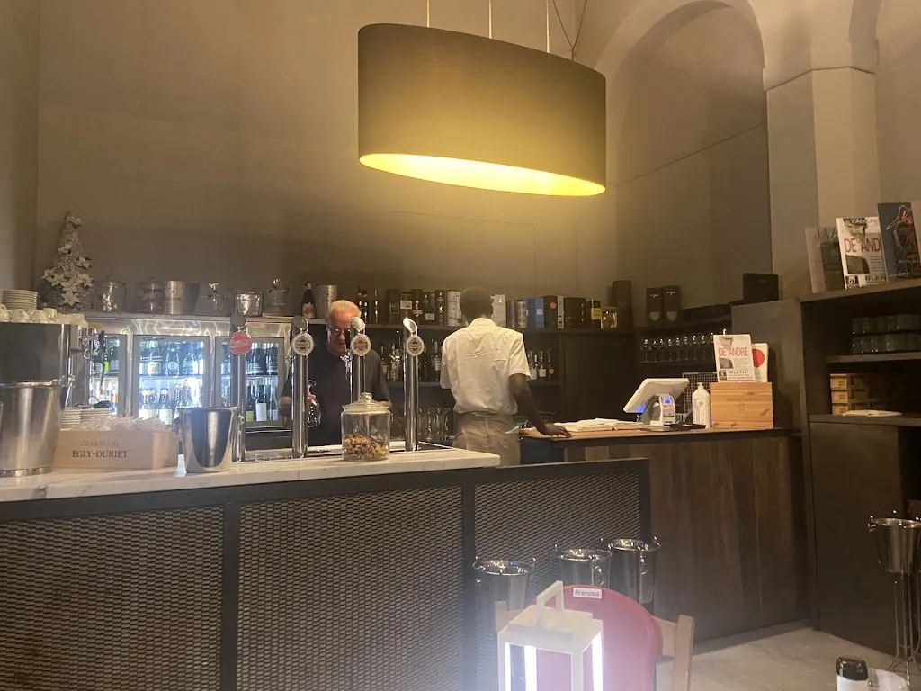 Tomer Mozes-Sadeh_Blend_Sesto Fiorentino_review