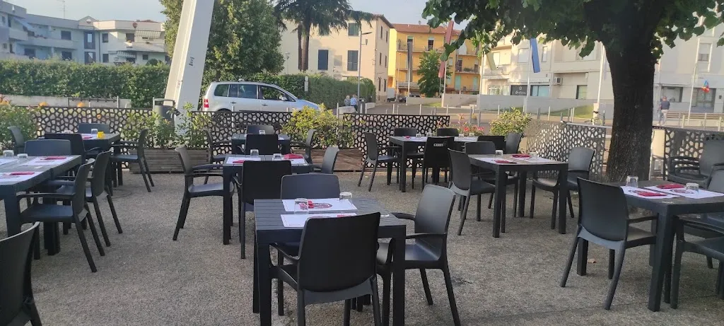 Circolo 282 Le Rotonde restaurant in Spicchio-Sovigliana