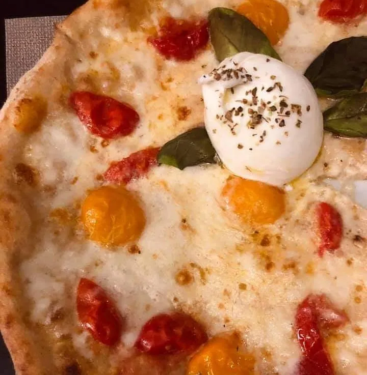 Giusy pizzeria_Mesagne_slider_image_2