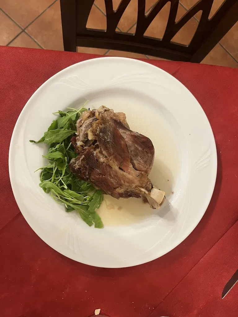 Matteo Dalzero_Antica Neviera House_Castel di Sangro_review