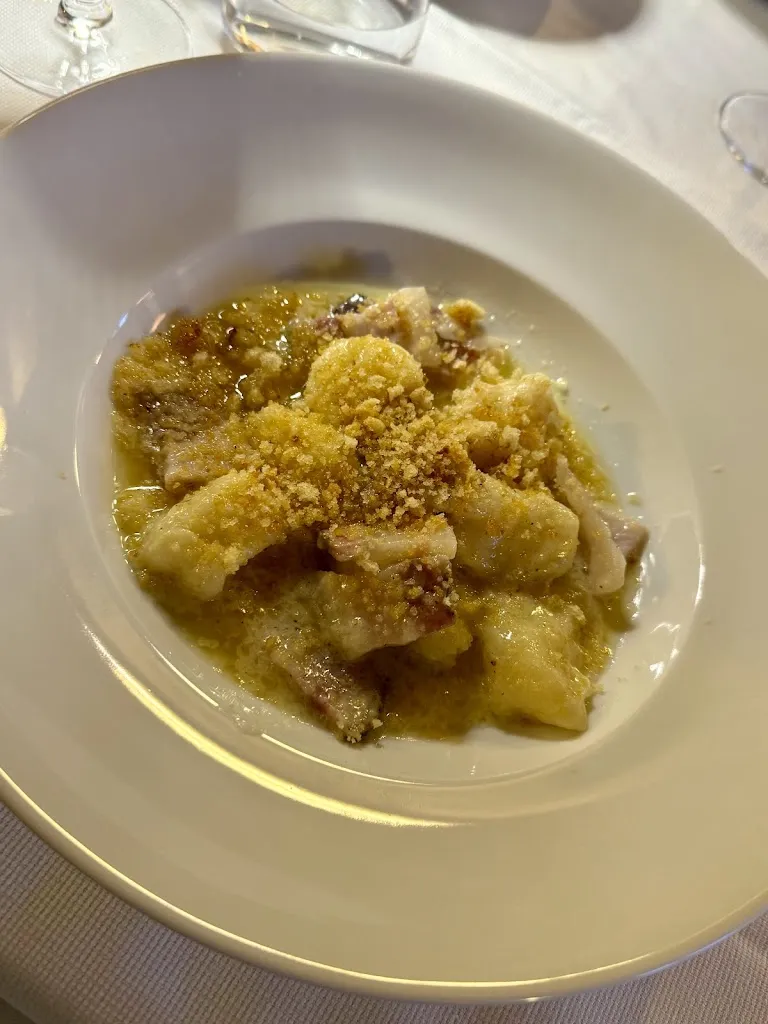 Cliff Hope_Il Grillo Moro_Sovicille_review