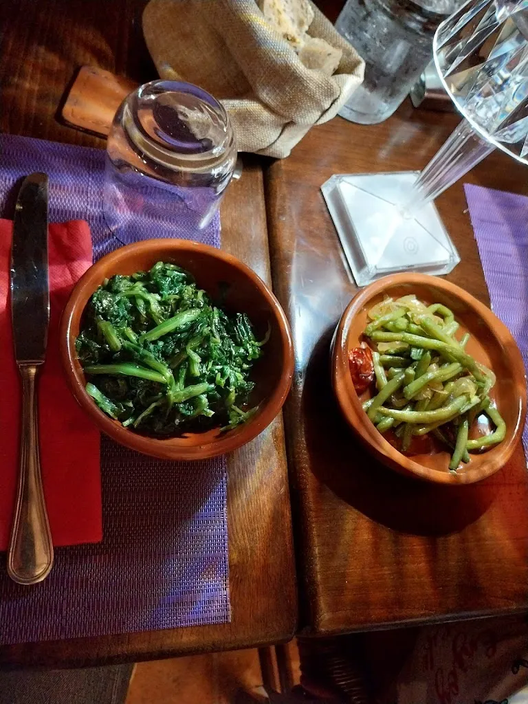 La Posteria - Cibo e Vino_Sovicille_slider_image_2