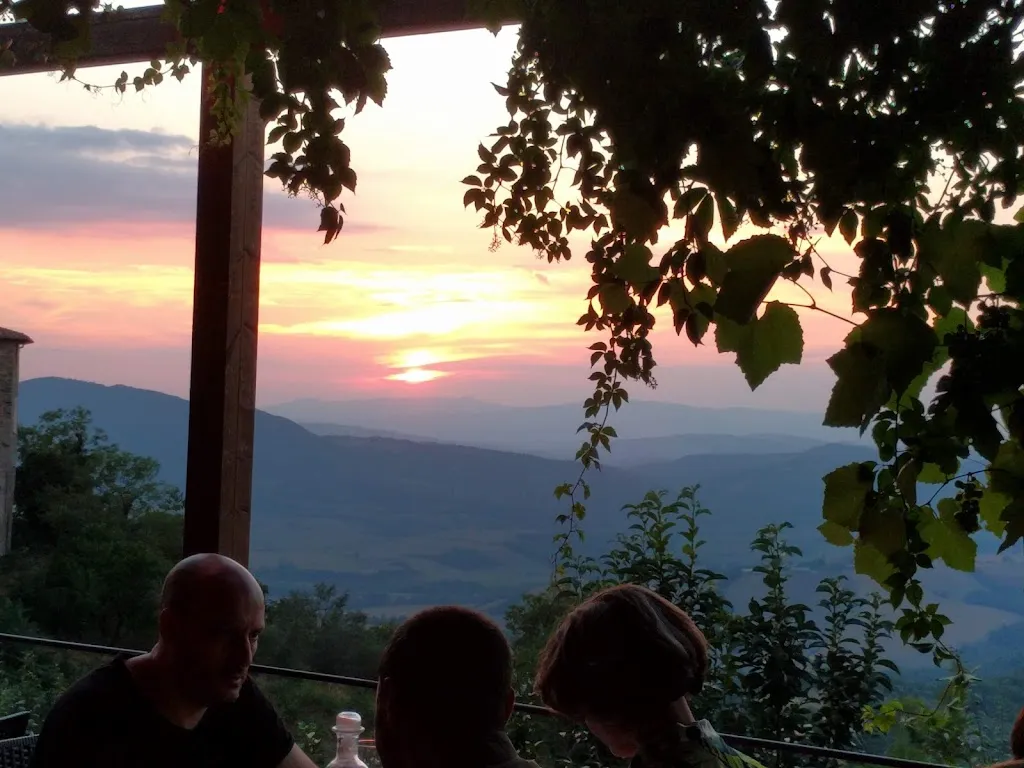 Wim Demeulenaere_Bar La Pergola_Sovicille_review