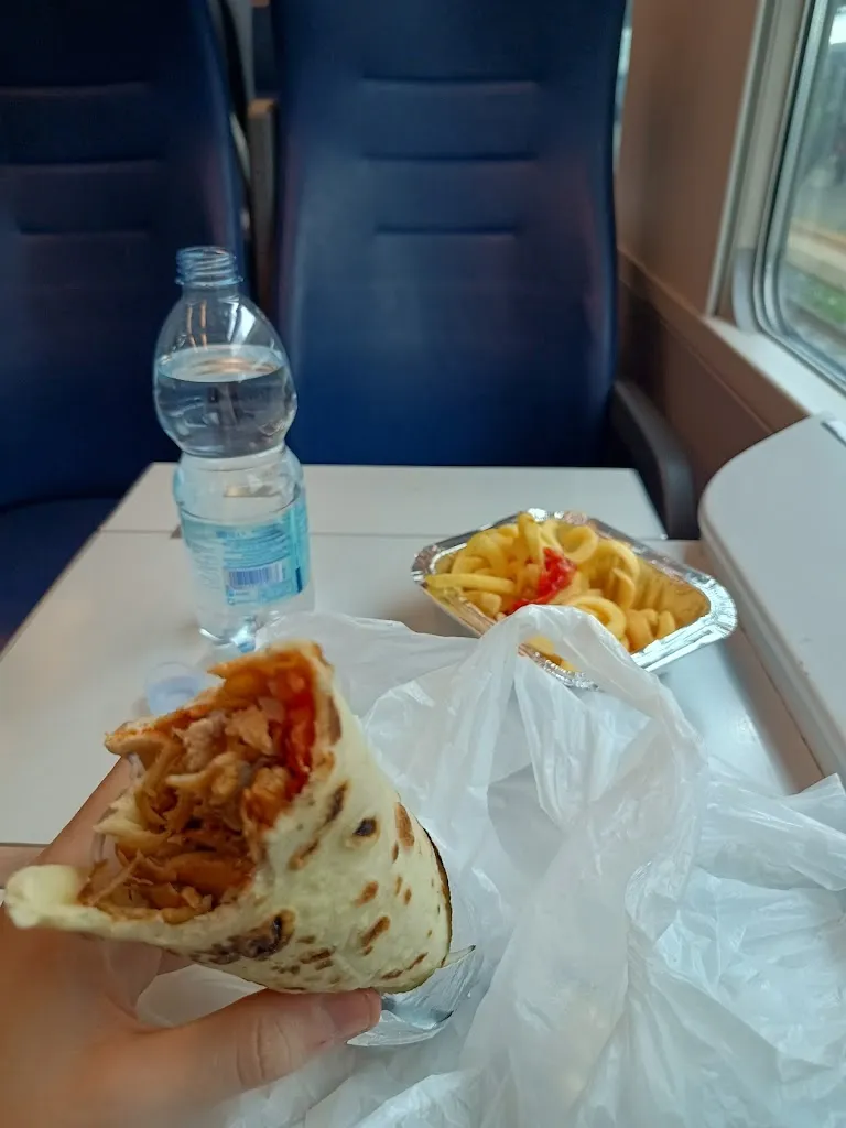 vlad cojocaru_Alò se va da Alì Kebab_Terontola_Bewertung