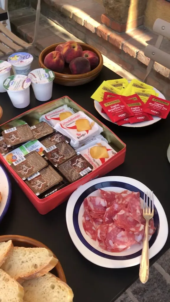 Le 3 Rane - Ristorante e B&B_Treggiaia_slider_image_2