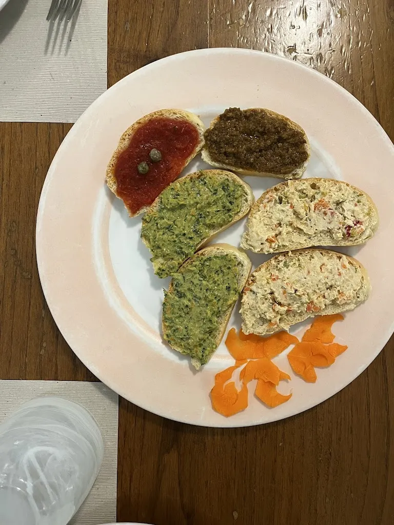 Rafał Ablewski_La Compagnia_Torrenieri_review