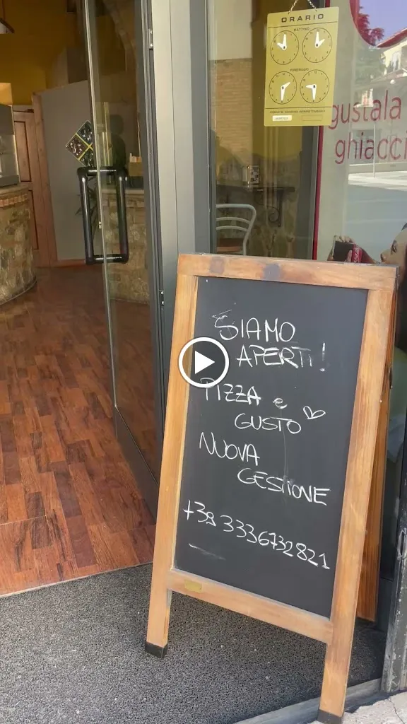 Pizza e Gusto_Torrenieri_slider_image_2