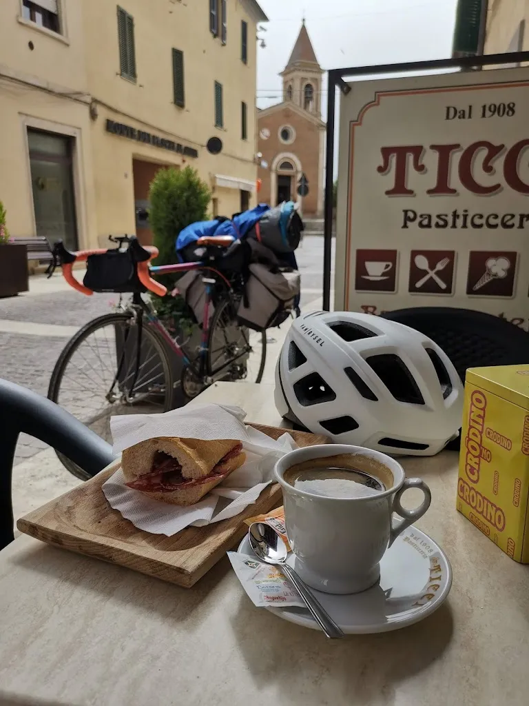 Patryk Fussek_Ticci_Torrenieri_review