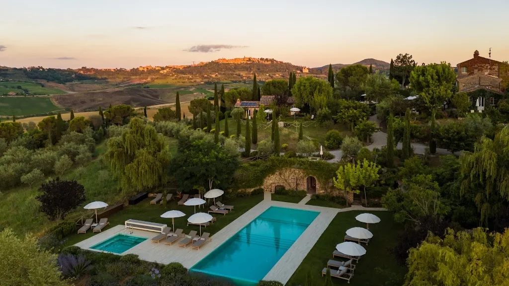 Lupaia restaurant in Torrita di Siena