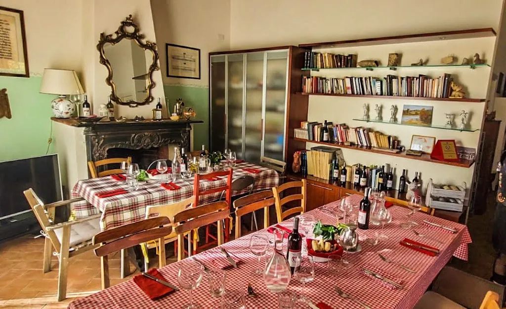 Poggio Conca Home Restaurant-B&B e produzione alimentare restaurant in Vaglia