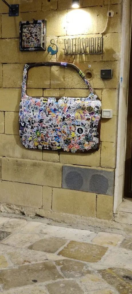 Richard Laking_Sottospirito_Mesagne_recensione