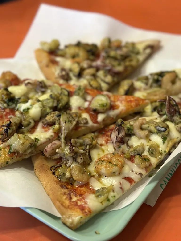 Marta T_Pizzeria al taglio al 27_Torre del Lago Puccini_review