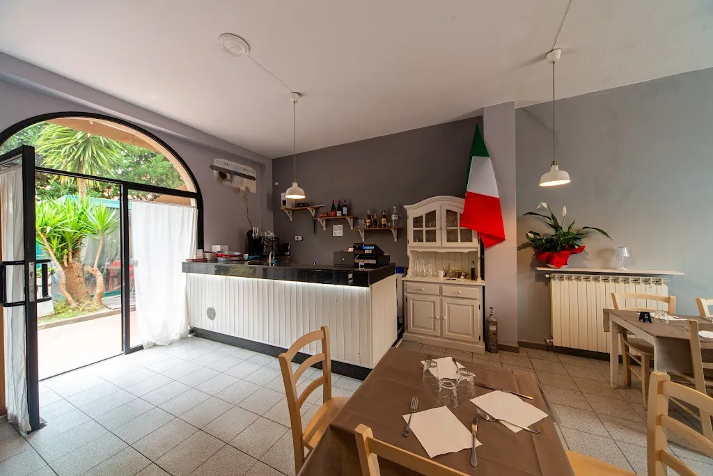 Ristorante Pinseria La Dolce Vita restaurant in Vecchiano-Nodica