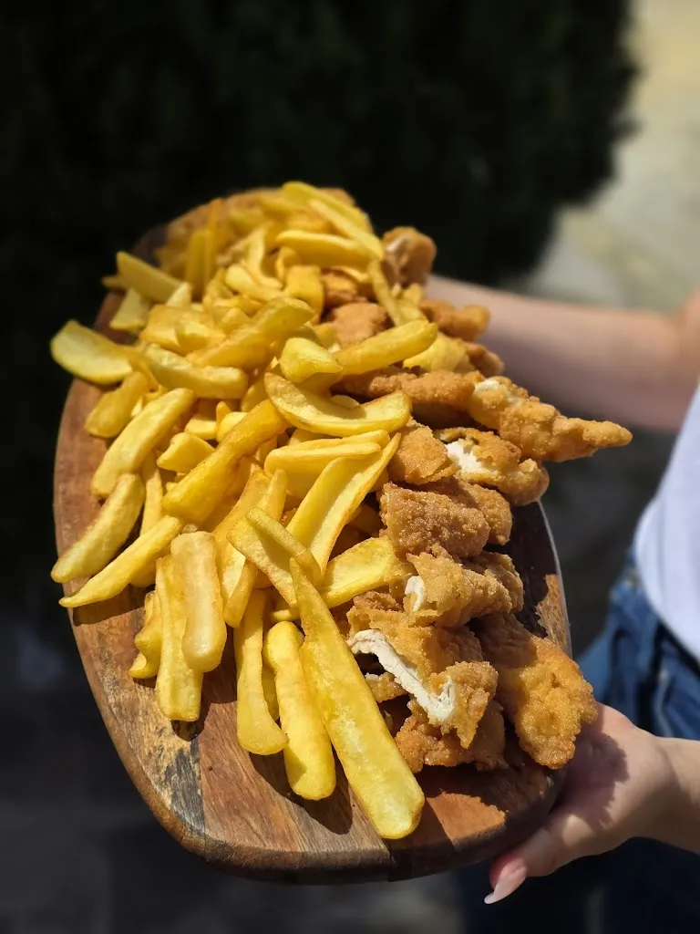 La Cannuccia - Ristorante sul lago_Vaiano_slider_image_2