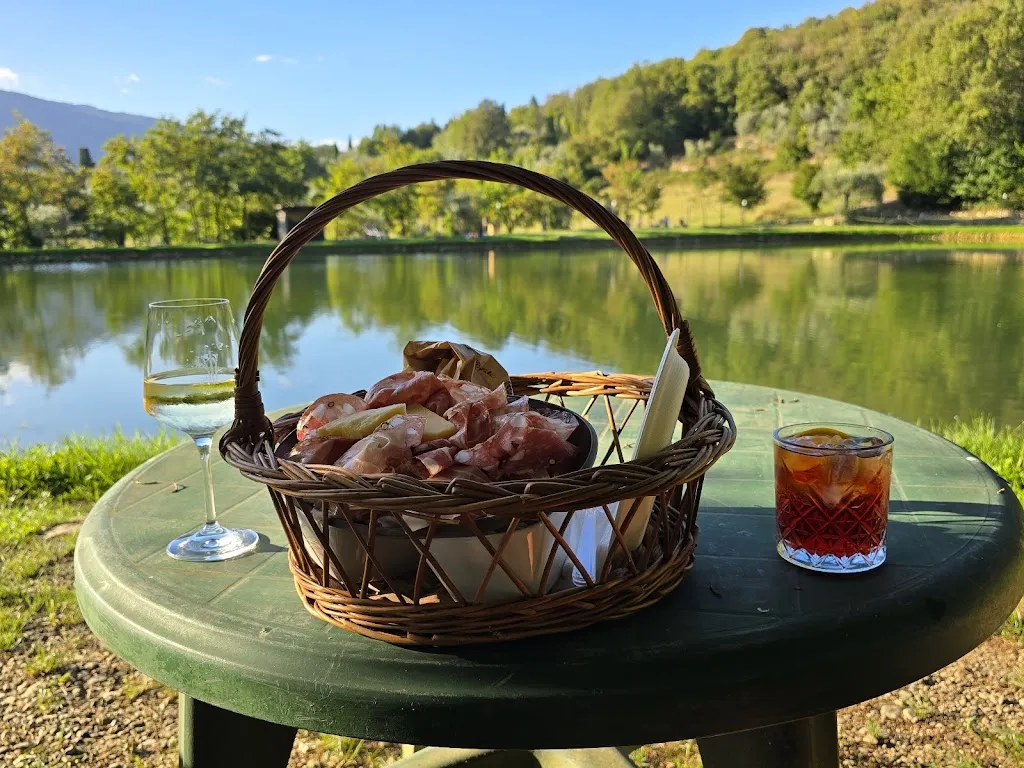 La Cannuccia - Ristorante sul lago_Vaiano_slider_image_3