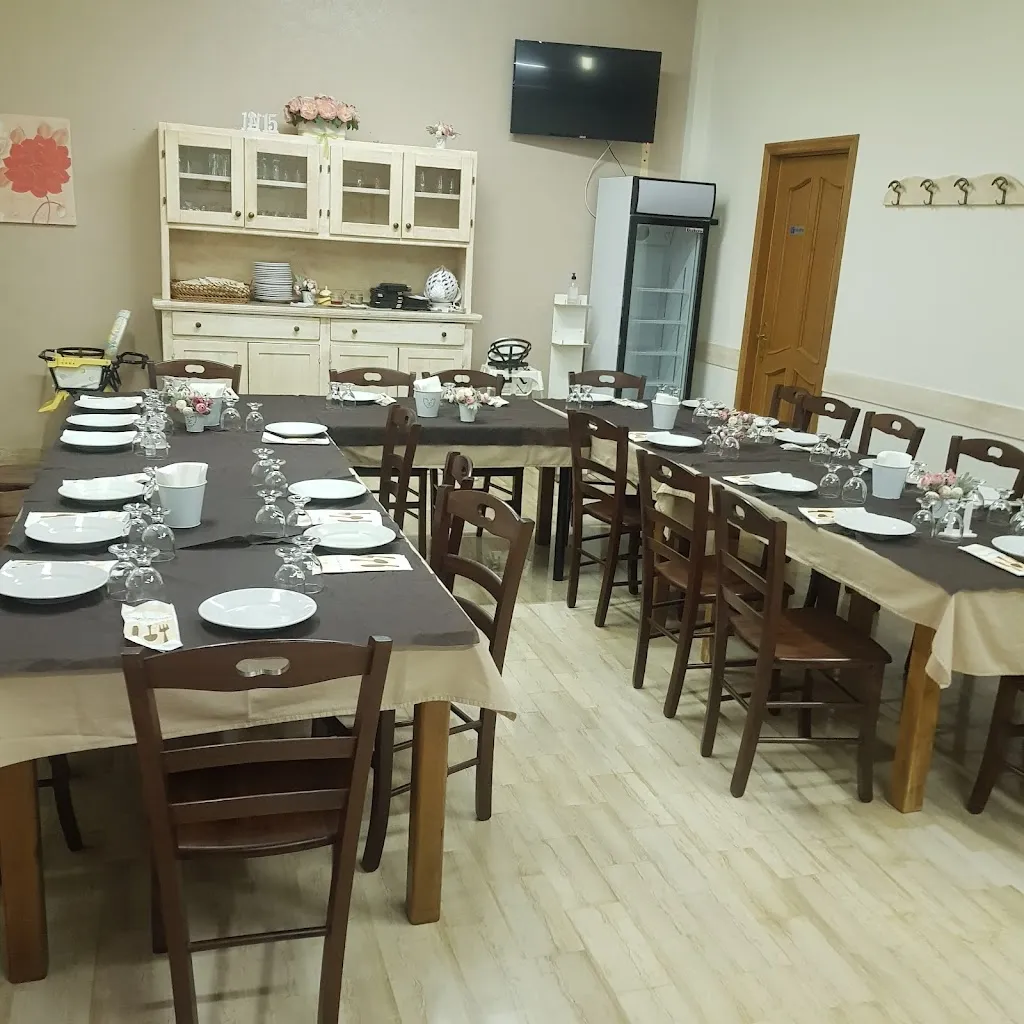 Pizzeria Canadese restaurant in Mesagne