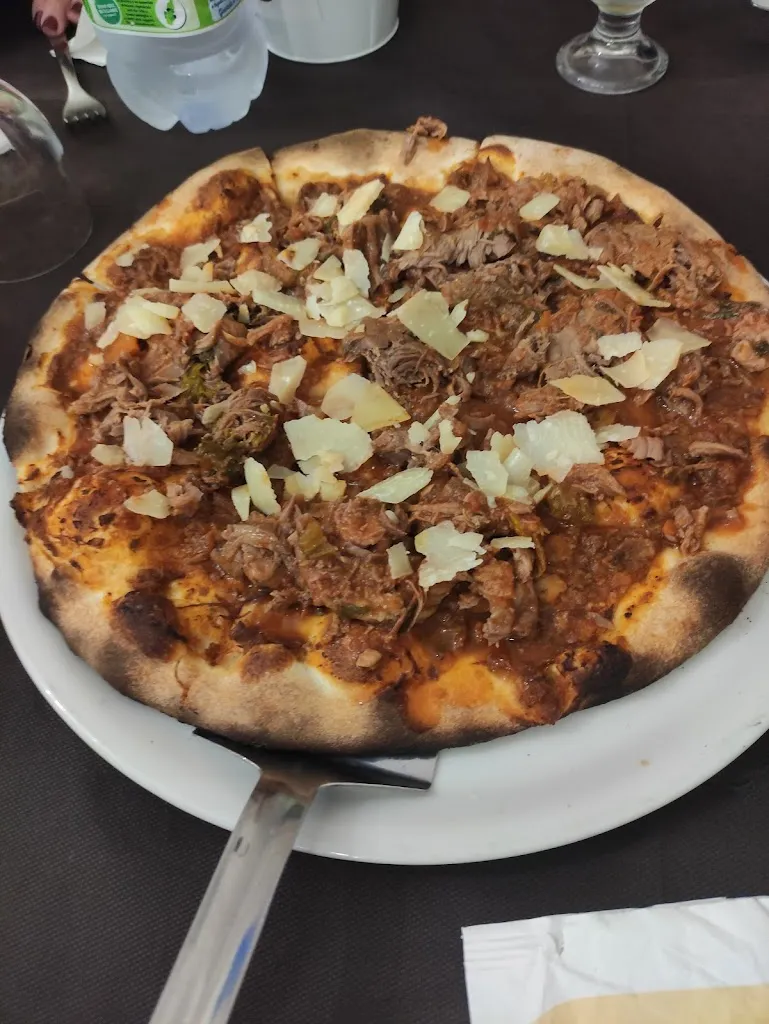 Pizzeria Canadese_Mesagne_slider_image_2