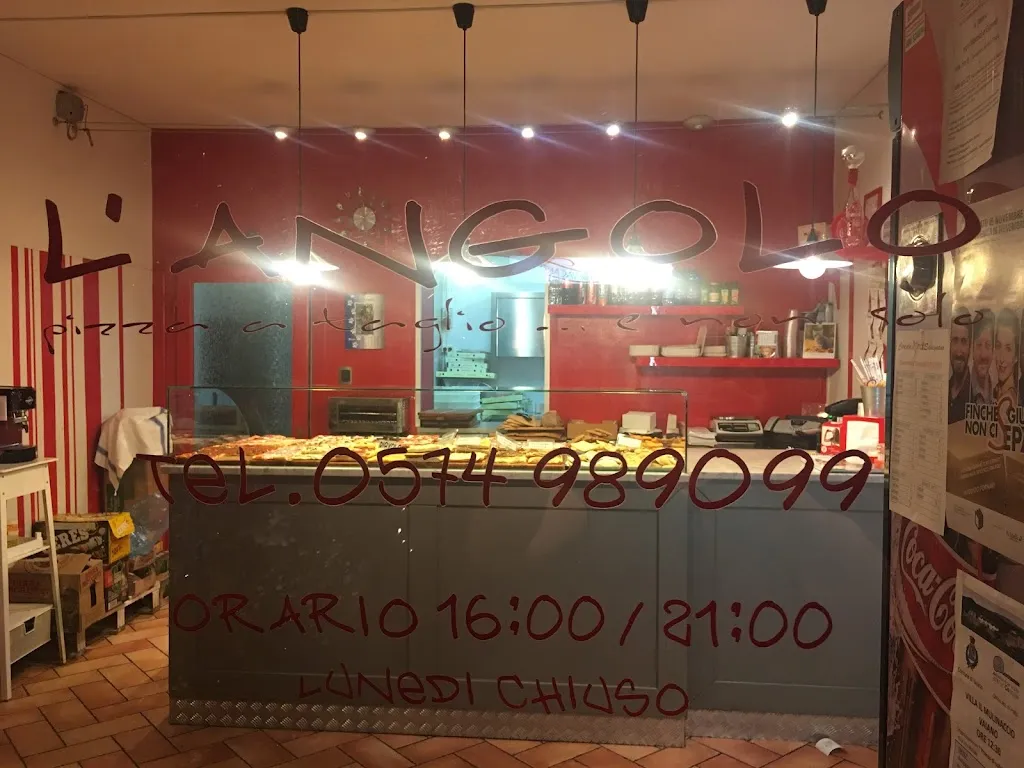 Pizzeria l'angolo_Vaiano_slider_image_2
