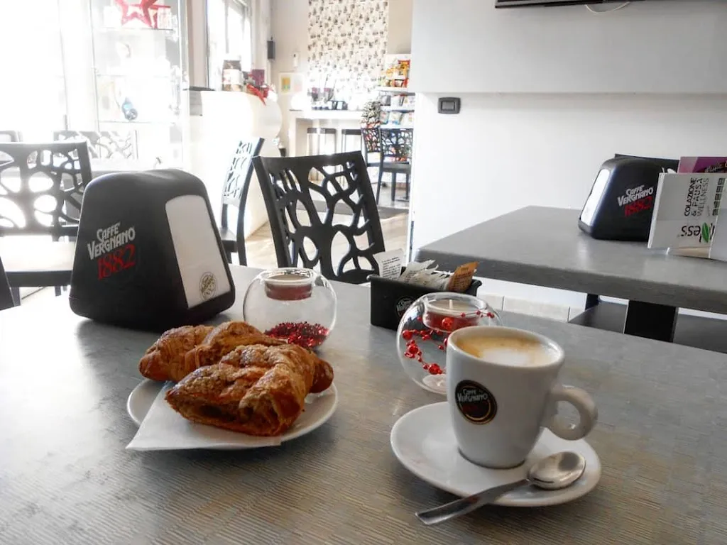 Bar caffetteria creperia Maxim_Mesagne_slider_image_2