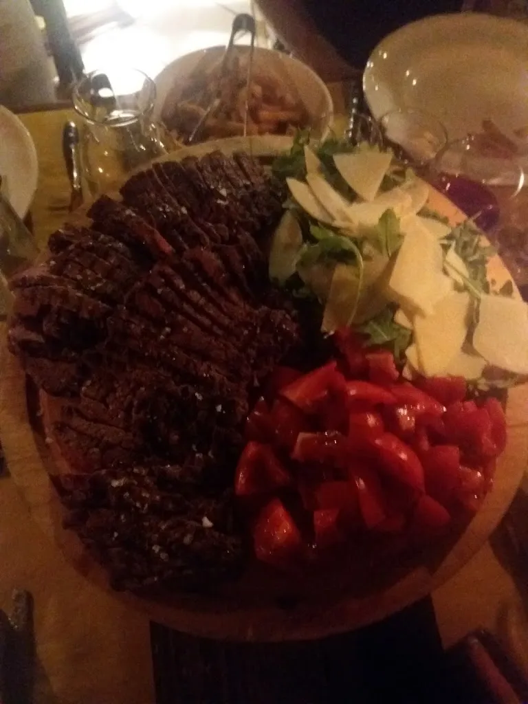 Elizabeth Hodges_Taverna Il Tempo Ritrovato 2.0_Villafranca in Lunigiana_recensione