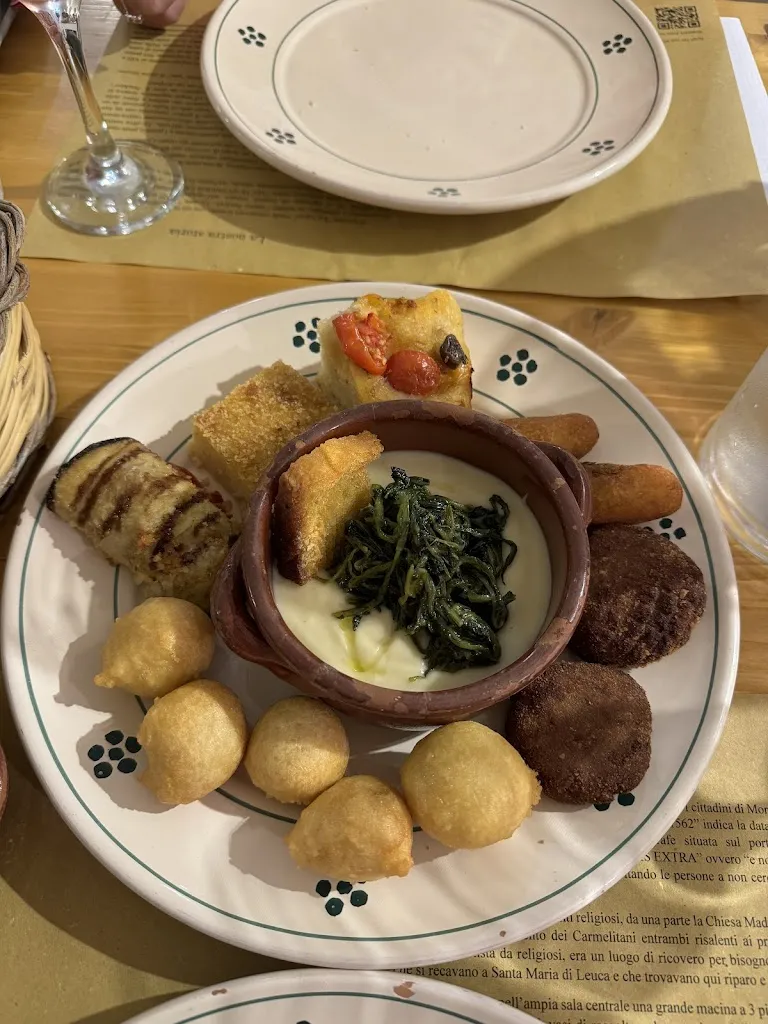 Jules Gray_Trattoria La Vasca 1562_Morciano di Leuca_review