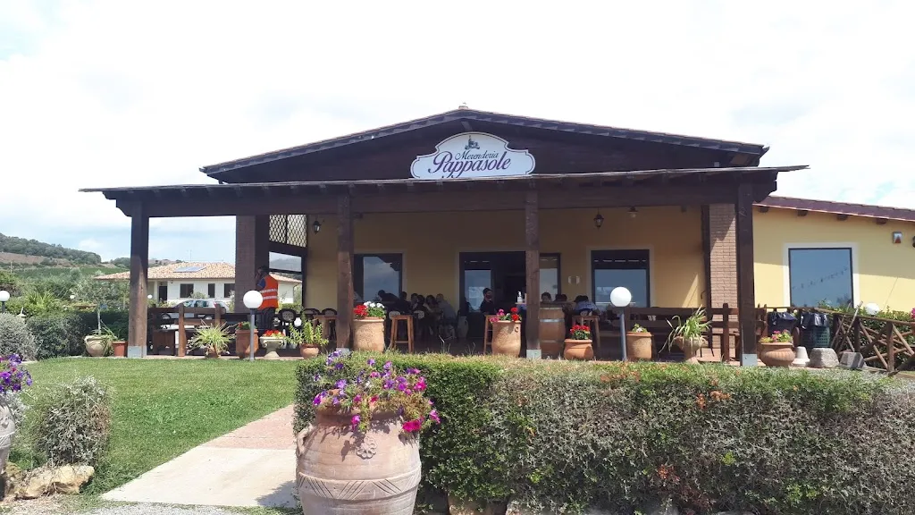 Merenderia Pappasole restaurant in Vignale Riotorto