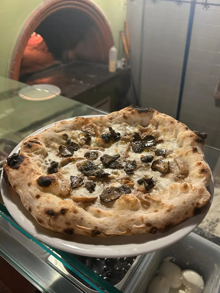 RistoPub Pizzeria IL FRANTOIO_Alviano_slider_image_2