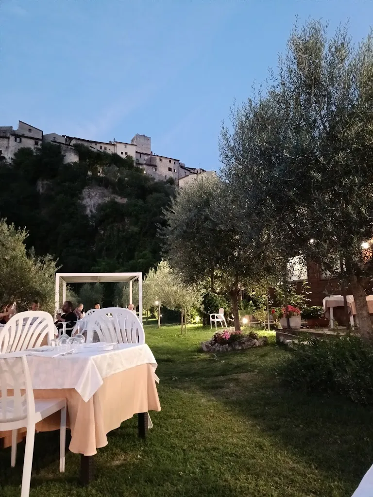 La locanda restaurant in Arrone