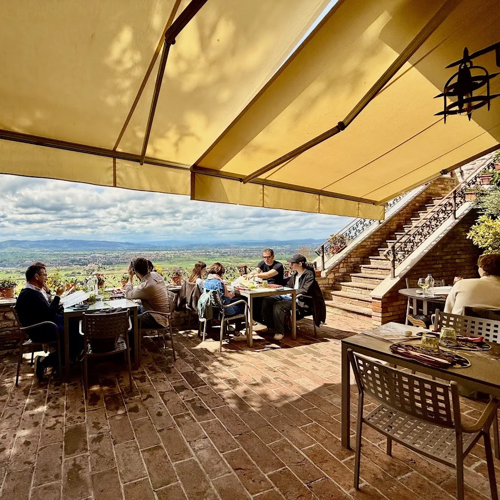 Kaz_Le Terrazze di Properzio_Assisi_review