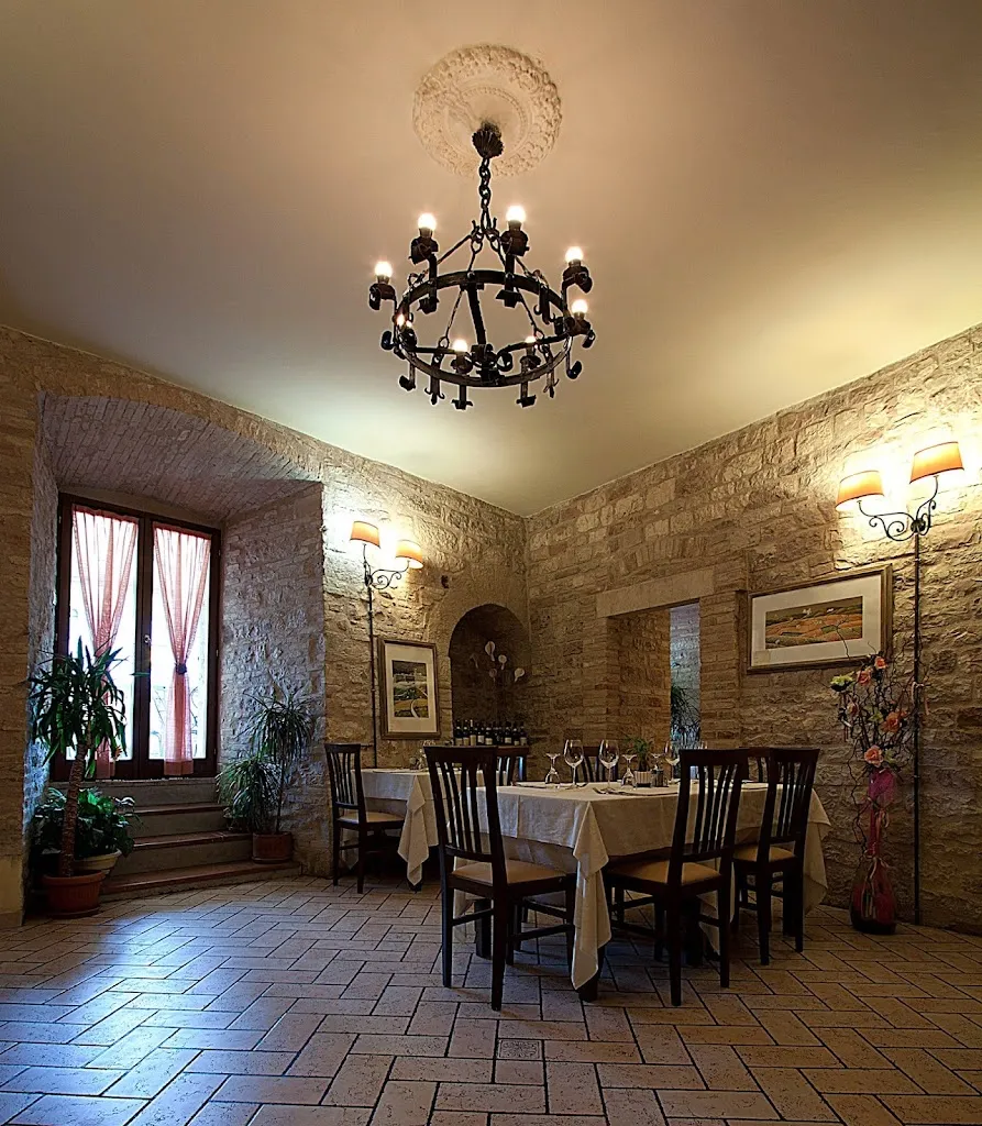 Taverna dei Consoli restaurant in Assisi
