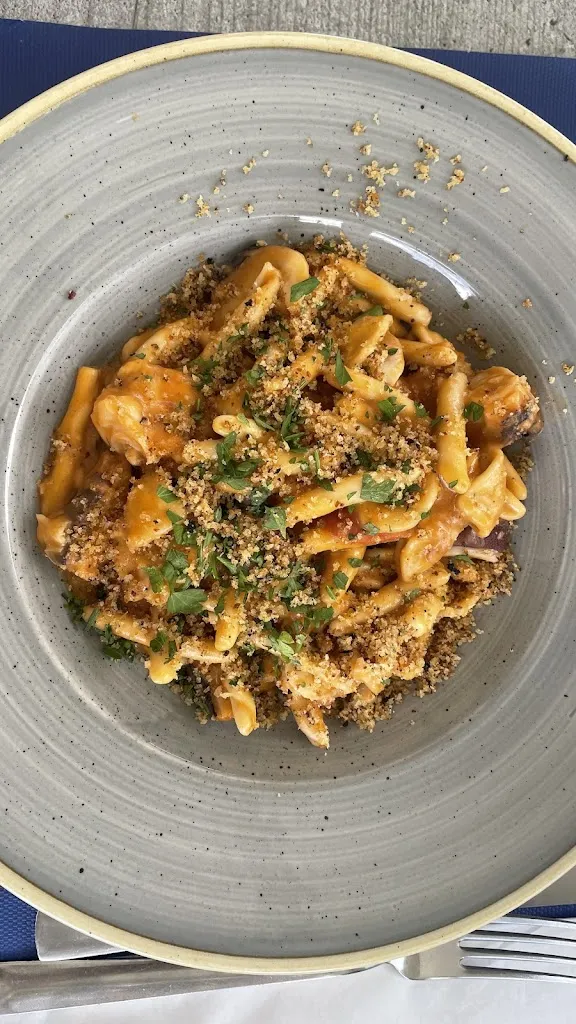 Sofia Carbone_L'ombra del Carrubo_Morciano di Leuca_review